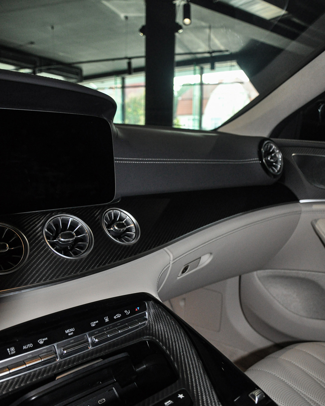 Detal wnętrza Mercedes-AMG GT 63 SE
